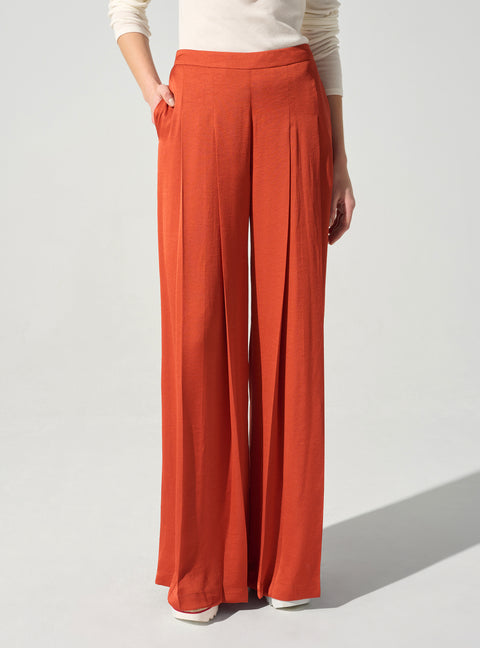 Wide & flowing pants